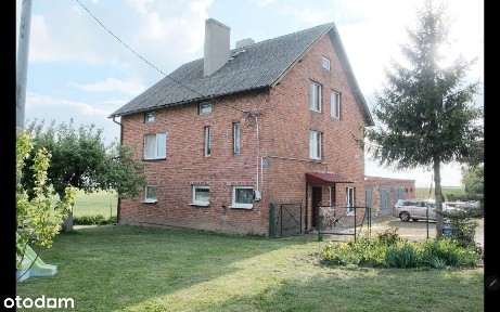 Duży dom 240m2 z garażem i pięknym widokiem na pola - Zawda