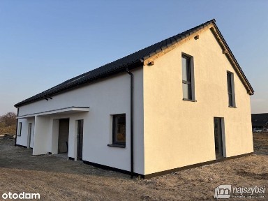 Kliniska Wielkie - bliźniak z garażem w budynku