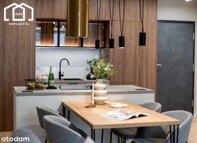 Slow City | 2 pokoje, tramwaj | Piaszczysta