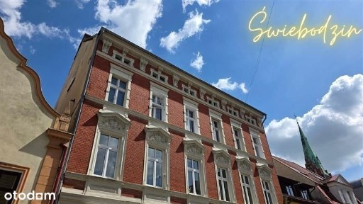 Przestronne mieszkania w kamienicy - centrum Świeb