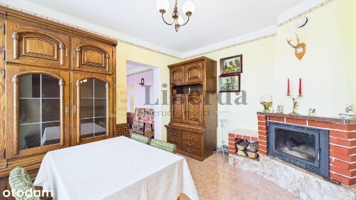 Dom jednorodzinny z zabudowaniami - Wyżnianka