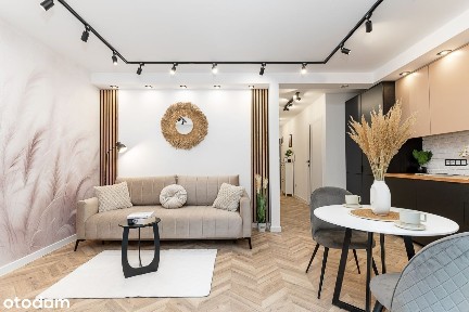 Nowoczesny Apartament z ogródkiem, Garaż na 2 auta, Komórka lokatorska