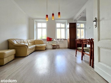 Przestronne mieszkanie w okolicach Centrum!