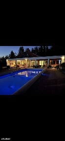 Nowoczesny dom z basenem