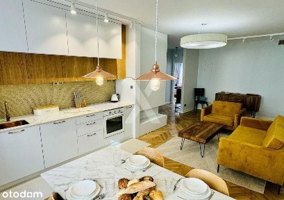 Okazja, Śródmieście: 3 pokojowe z 2 łazienkami po remoncie. ul. Bracka