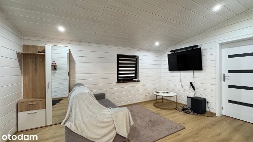 Działka rekreacyjna o powierzchni 1570 m2 z domkiem letniskowym