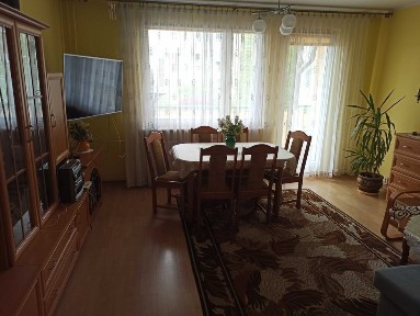 Sprzedam mieszkanie 3 - pokojowe