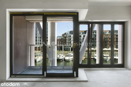 Granaria/Wyspa Spichrzów/Widok na Marinę