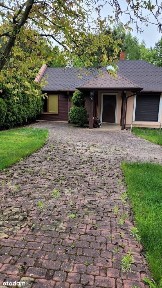 Dom wolnostojący w Hucie Dłutowskiej