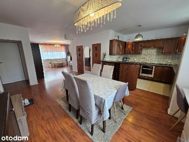 Przestronne mieszkanie w szczytnie