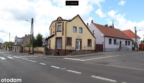 Dom z częścią handlową