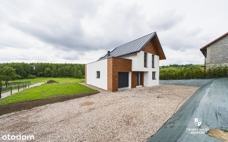 Nowy dom z garażem, Chrosna (gm. Liszki)