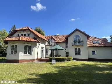 Wyjątkowa nieruchomość z piękną działką !