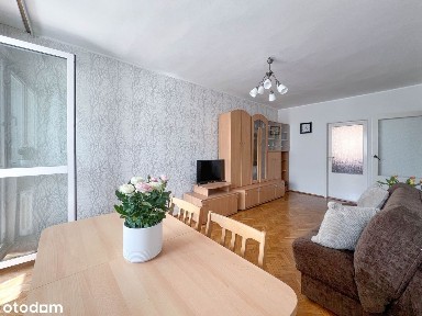 Wyposażone mieszkanie 2 pok. na II piętrze z zabudowanym balkonem!