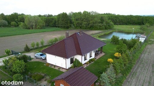 Wygodny dom ze stawem na skraju Borów Tucholskich