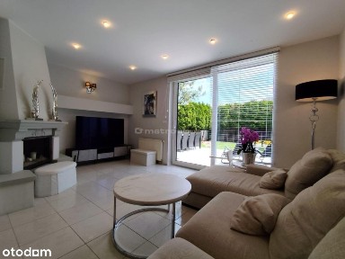 Nowa Iwiczna, Lesznowola, piaseczyński, mazowieckie