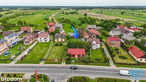 Dom w atrakcyjnym położeniu z 4,45 ha gruntu.