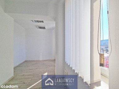 Duży lokal biurowy 2 minuty od centrum