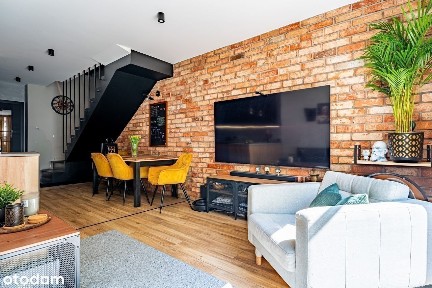 Dom w świetnej lokalizacji / будинок у чудовому місці