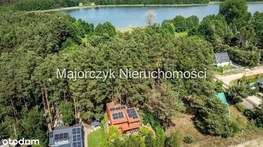 Dom z widokiem na jezioro - Zaborówiec