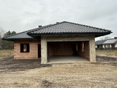 SPRZEDAM dom w stanie surowym otwartym w Jastkowicach