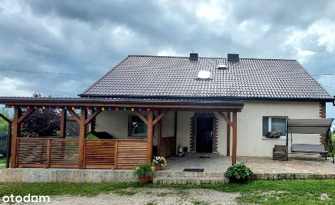 Dom w spokojnej okolicy blisko Jeziora