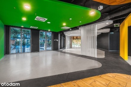 Lokal po kantynie z dwoma samodzielnymi wejściami