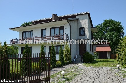 Dom, Budynek Gospodarczo-Garażowy, 20Ar.