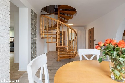 Klimatyczny dom z garażem i ogrodem. Żabno