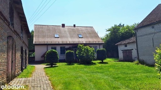 Wyjątkowa Posiadłość z budynkami Gospodarczymi !