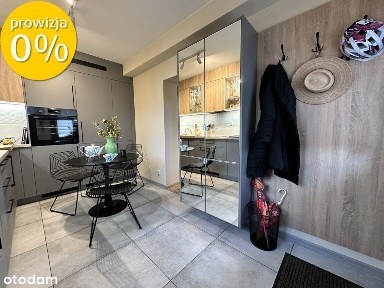 Dom i garaż nad wodą - światłowód