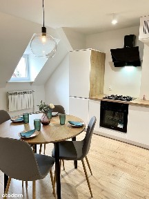 kuchnia z jadalnią, przestronne pokoje /60m kw. ul. Sikorskiego