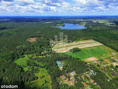 Dom otulony lasem, jezioro, Bory Tucholskie