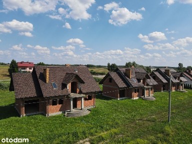 Stan surowy otwarty-ogród do własnej aranżacji