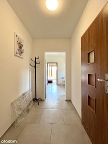 Dla pracowników, budynek, 5-pok 5600zł+VAT 23%