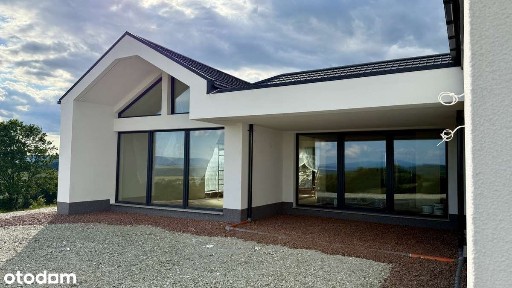 Parterowy dom przy lesie na wsi - 180m2