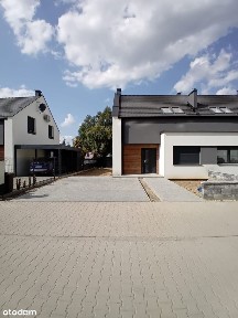 Nowoczesny dom w spokojnej okolicy