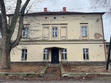 Oficynę Pałacowa w Jastrzębiu k.Namysłowa