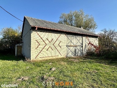 * Siedlisko z murowanymi budynkami w Nadbrzeżu *