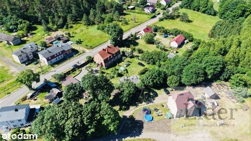 Urokliwe mieszkanie z ogrodem blisko morza