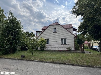 Dom 100 m2 w centrum Gniewoszowa gm. Kozienice.