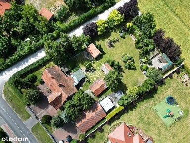 Willa wiejska w stylu angielskim, umeblowana.