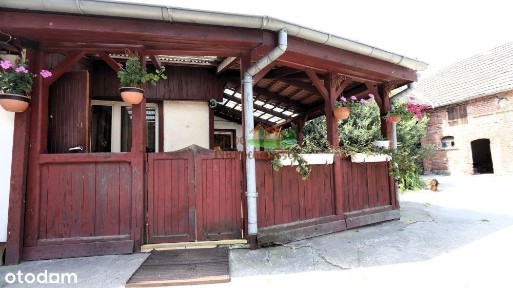 Dom poniemiecki na dużej działce pow. Górowski