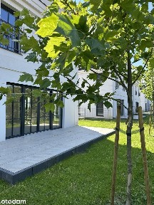 Wyjątkowy dom w zabudowie bliźniaczej z garażem/og