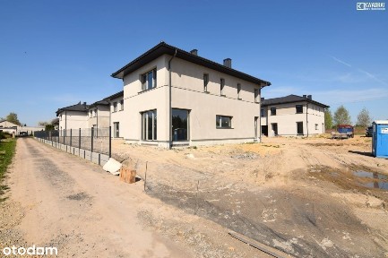 Dom w zabudowie bliźniaczej w Dysie, 146m2
