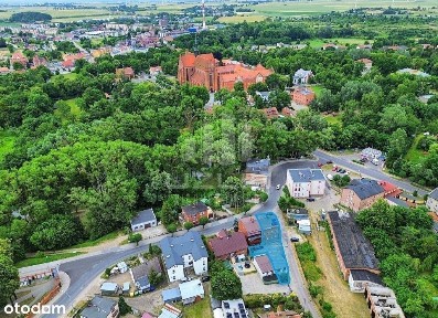 Kamienica z 2 mieszkaniami, budynek gospodarczy