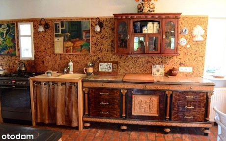 Piękny zabytkowy dom w malowniczej okolicy Pogórza