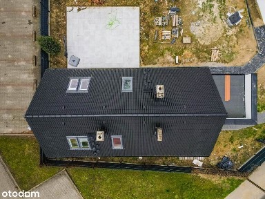 Dom jednorodzinny z garażem wolnostojącym