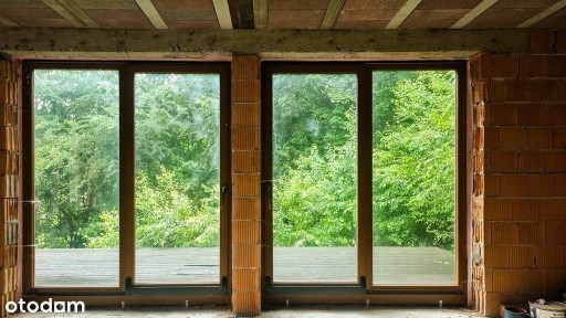 Dom na wzniesieniu, 6 pokoi, 5 łazienek, Radochów