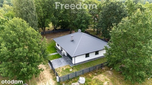 Nowoczesny Parterowy Dom z Dużą Działką